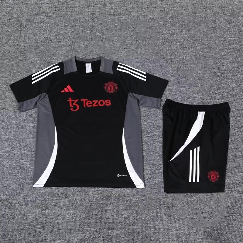 Thailand Quality(AAA) 23/24 Manchester United Black Soccer Training Sets 02