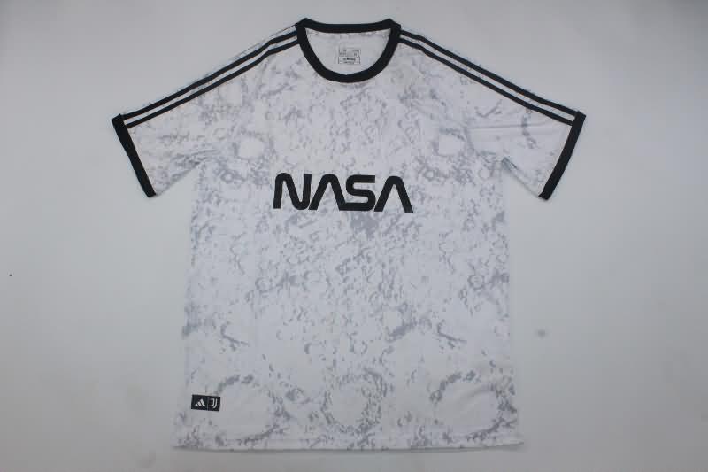 Thailand Quality(AAA) 24/25 Juventus Special Soccer Jersey 03