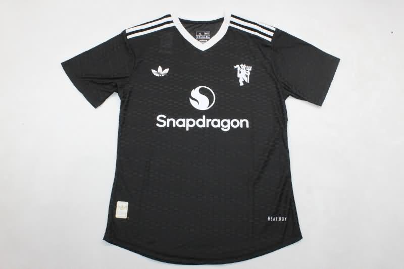 Thailand Quality(AAA) 24/25 Manchester United Goalkeeper Black Soccer Jersey (Player)
