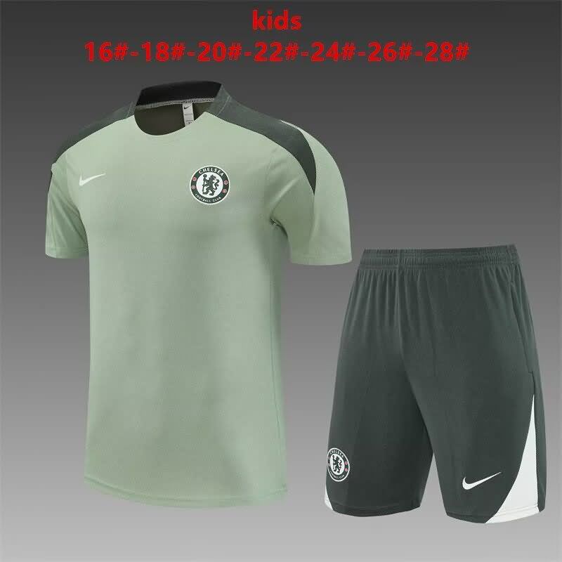 24/25 Chelsea Training Kids Soccer Jersey And Shorts 02