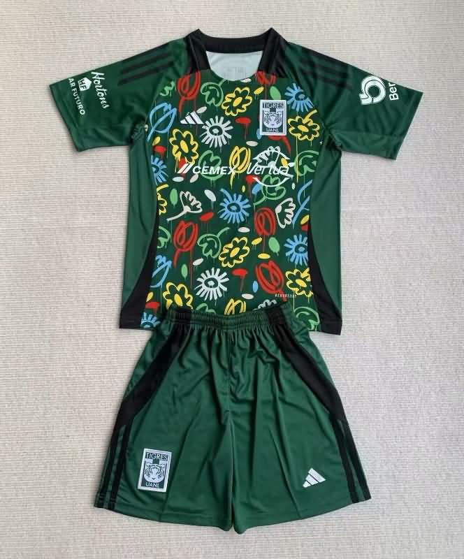 24/25 Tigres UANL Special Kids Soccer Jersey And Shorts 02