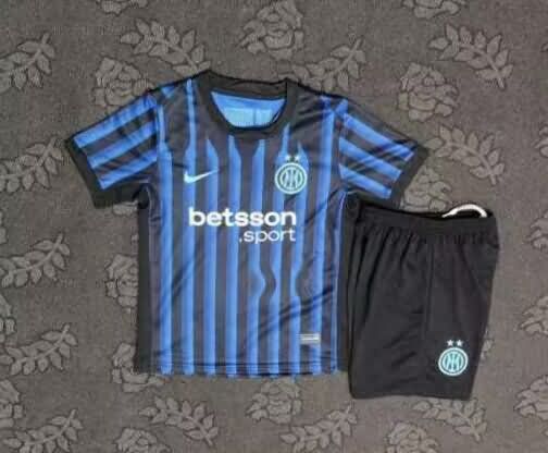 25/26 Inter Milan Home Kids Soccer Jersey And Shorts Leaked
