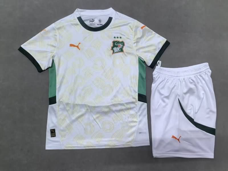 2025 Ivory Away Kids Soccer Jersey And Shorts