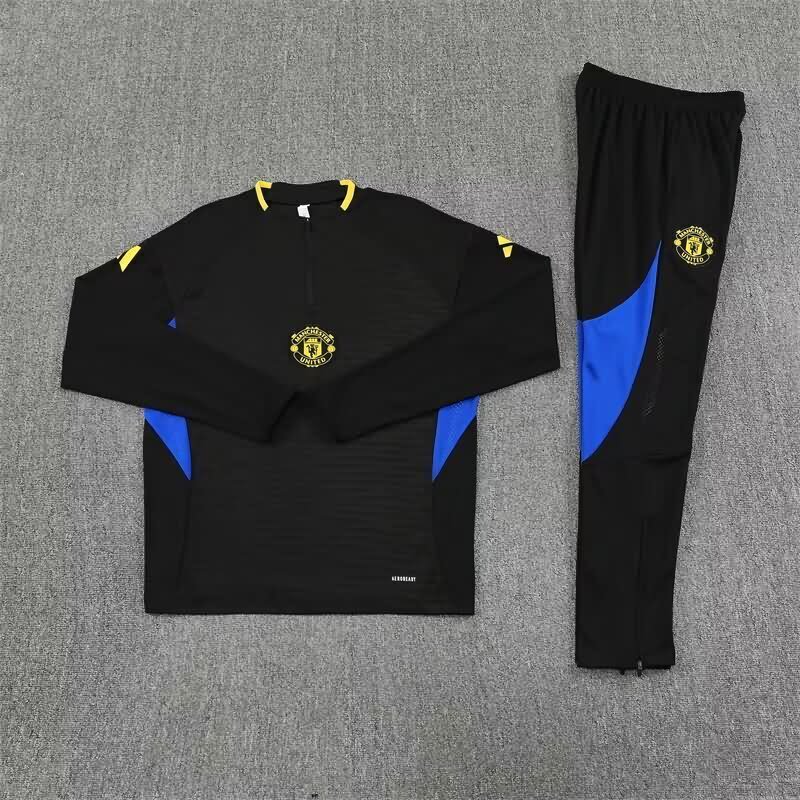 Thailand Quality(AAA) 25/26 Manchester United Black Soccer Tracksuit 05