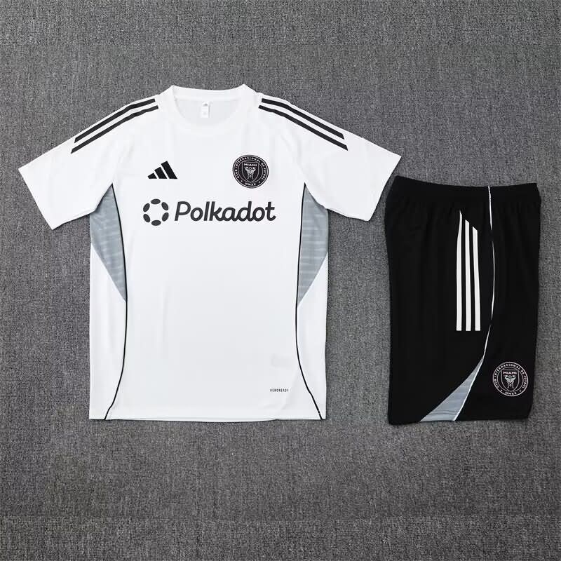 Thailand Quality(AAA) 2025 Inter Miami White Soccer Training Sets