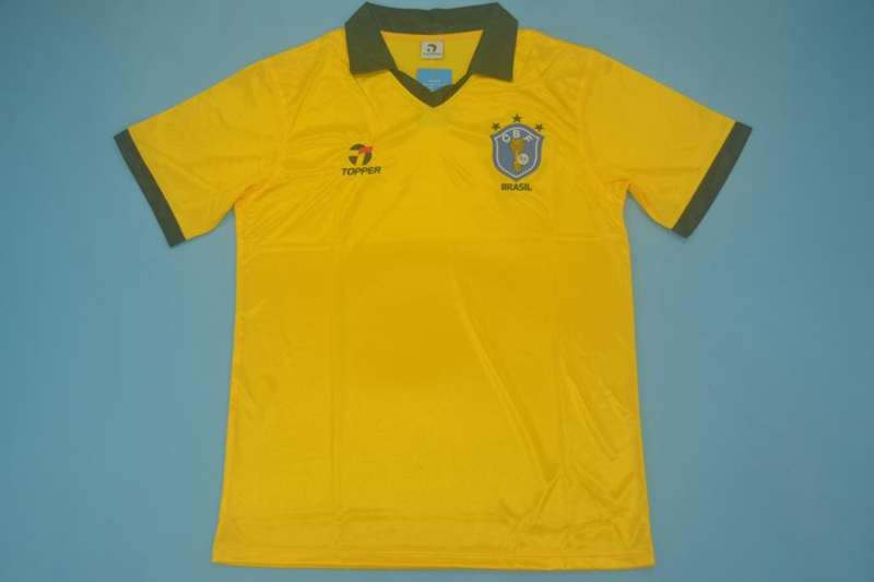 Thailand Quality(AAA) 1985 Brazil Home Retro Soccer Jersey