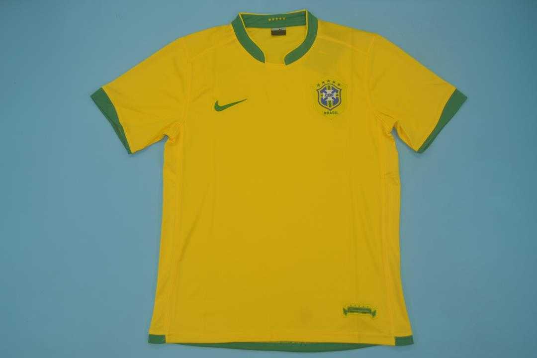 Thailand Quality(AAA) 2006 Brazil Home Retro Soccer Jersey