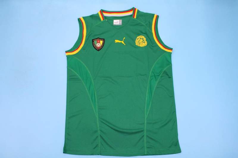 Thailand Quality(AAA) 2002 Cameroon Home Retro Soccer Jersey