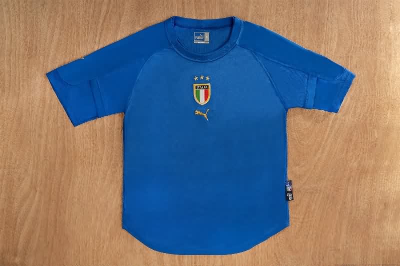 Thailand Quality(AAA) 2004 Italy Home Retro Soccer Jersey