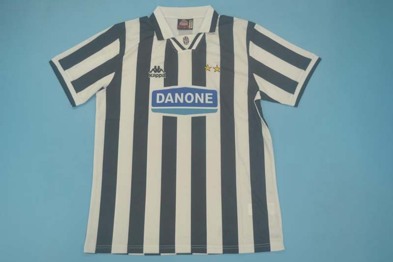 Thailand Quality(AAA) 1994/95 Juventus Home Retro Soccer Jersey