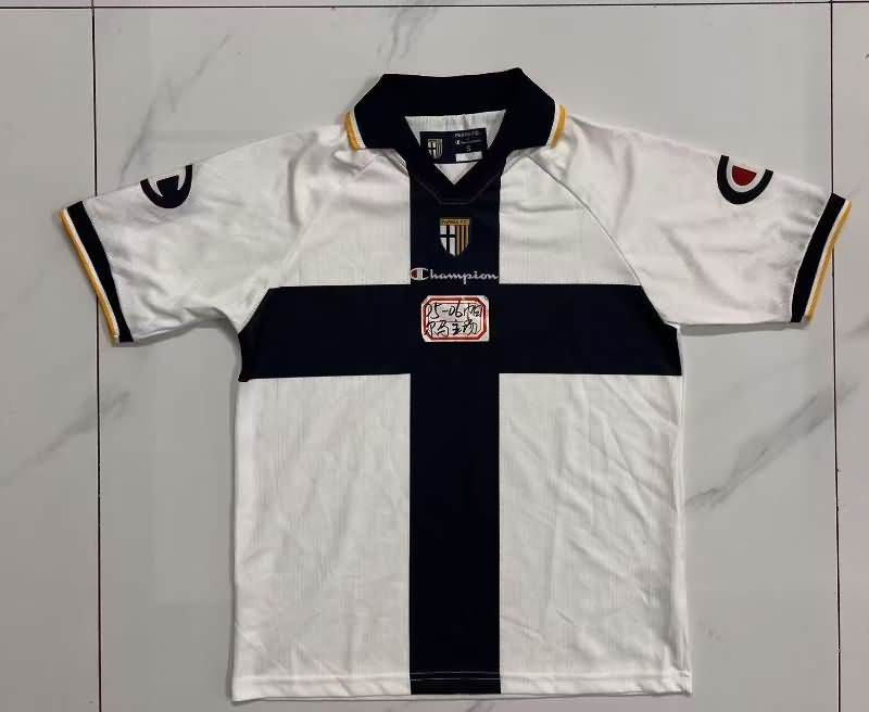 Thailand Quality(AAA) 2004/05 Parma Home Retro Soccer Jersey