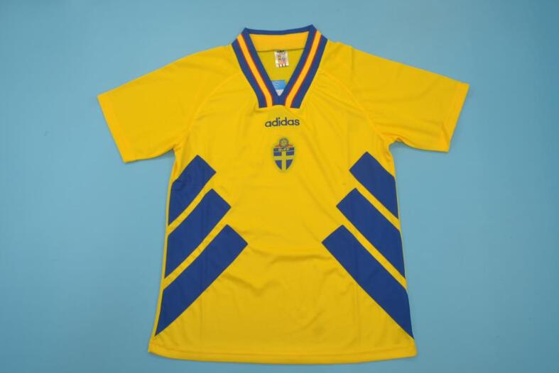 Thailand Quality(AAA) 1994 Sweden Home Retro Soccer Jersey