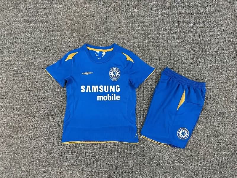2005/06 Chelsea Home Kids Soccer Jersey And Shorts